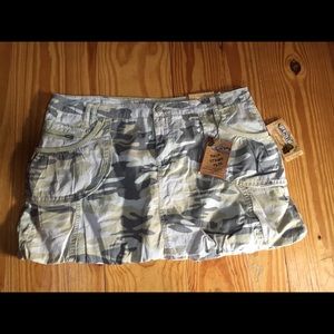 NWT Hint Jeans Camo Skirt